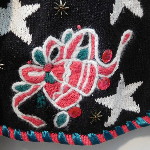 Marie Y Christmas Sweater, Women's Small - Picture 6 of 10